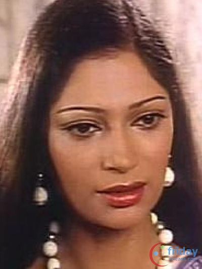 Simi Garewal Photo