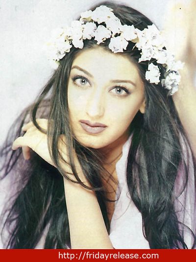 Sonali Bendre Photo
