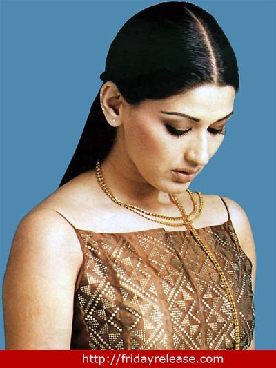 Sonali Bendre Photo