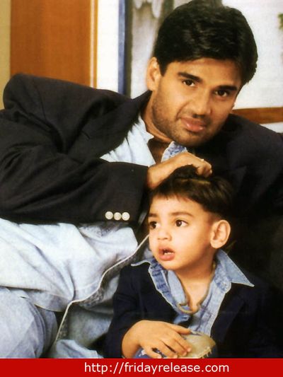 Suniel Shetty Photo