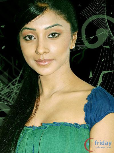 Deepal Shaw Photo