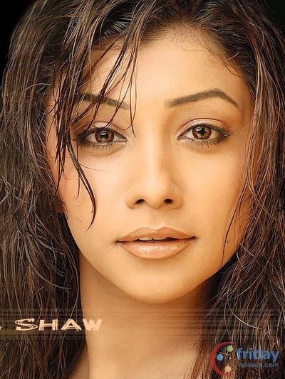 Deepal Shaw Photo
