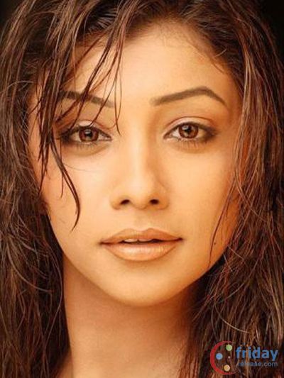 Deepal Shaw Photo