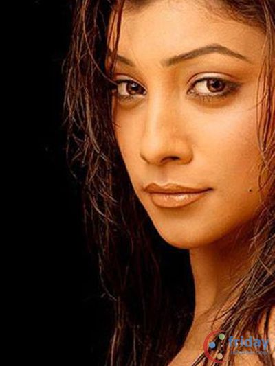 Deepal Shaw Photo