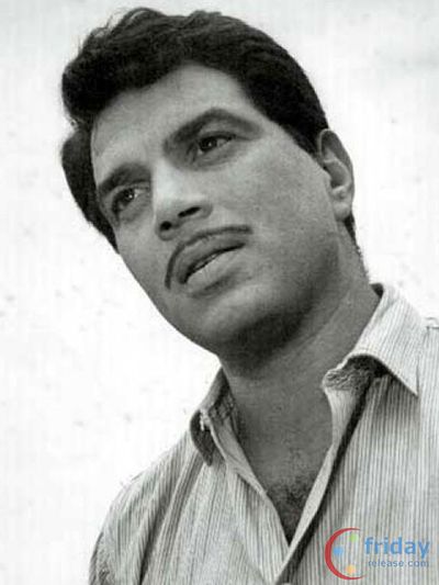 Dharmendra Photo