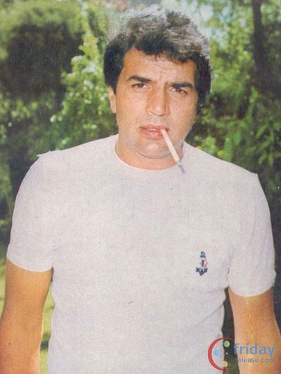 Dharmendra Photo