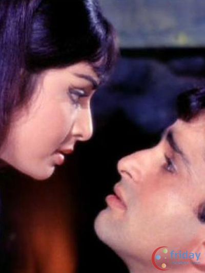 Rakhee Photo