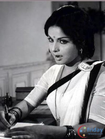 Rakhee Photo