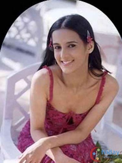 Tulip Joshi Photo