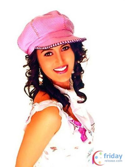 Tulip Joshi Photo