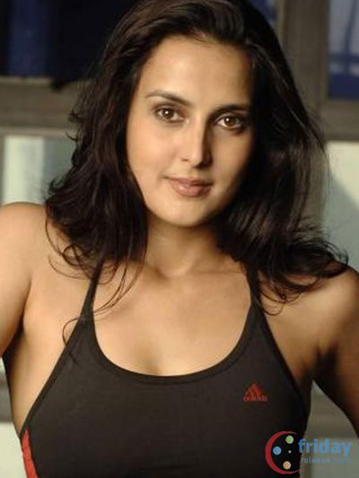 Tulip Joshi Photo