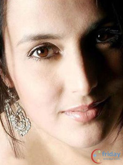 Tulip Joshi Photo