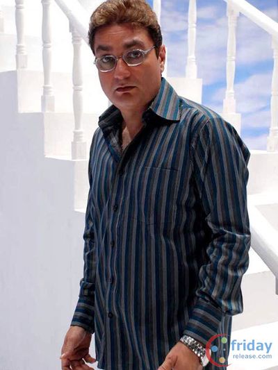 Vinay Pathak Photo