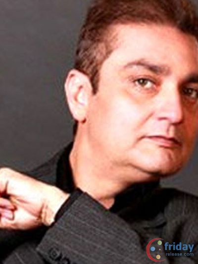 Vinay Pathak Photo