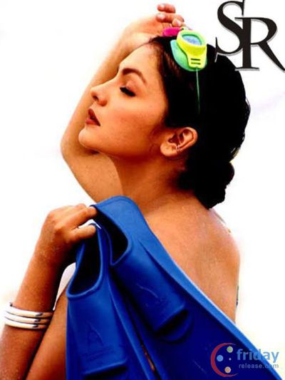 Pooja Bhatt Photo