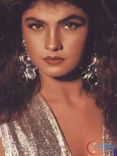 Pooja Bhatt Photo