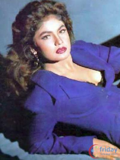 Pooja Bhatt Photo