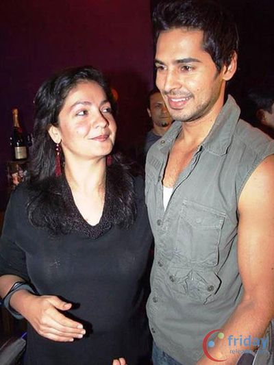 Pooja Bhatt Photo