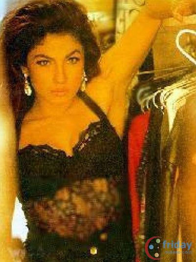 Pooja Bhatt Photo