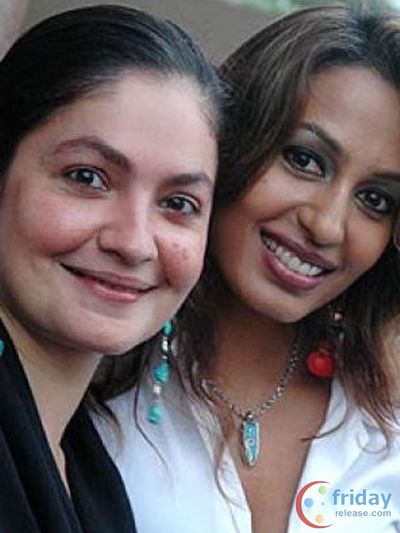 Pooja Bhatt Photo