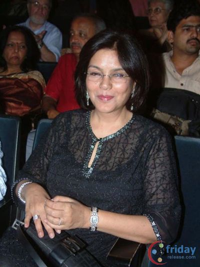 Zeenat Aman Photo