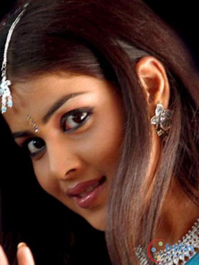 Genelia D'Souza Photo