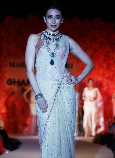 Karisma Kapoor Photo