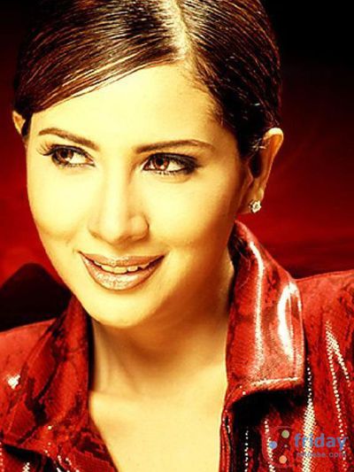 Kim Sharma Photo
