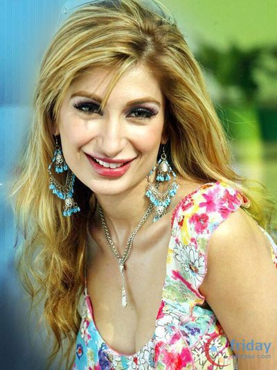 Negar Khan Photo