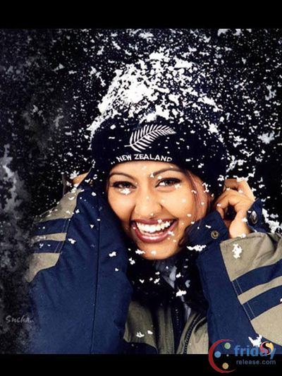 Sneha Photo