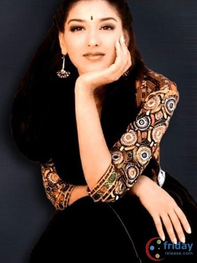 Sonali Bendre Photo
