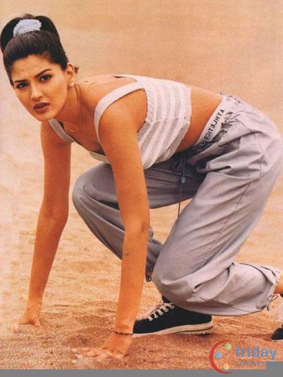Sonali Bendre Photo