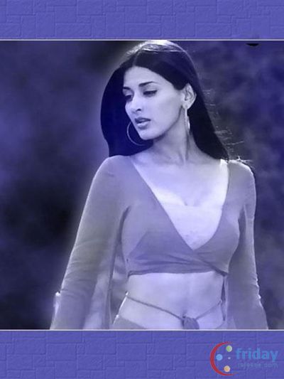 Sonali Bendre Photo