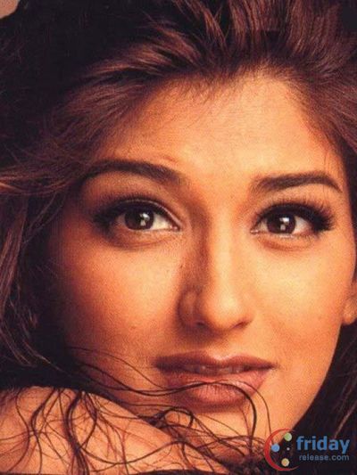 Sonali Bendre Photo