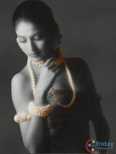 Sonali Bendre Photo