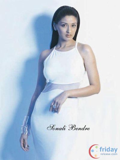Sonali Bendre Photo