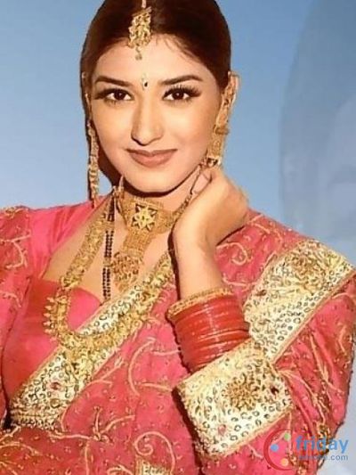 Sonali Bendre Photo