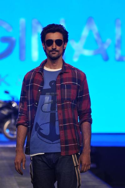 Kunal Kapoor Photo