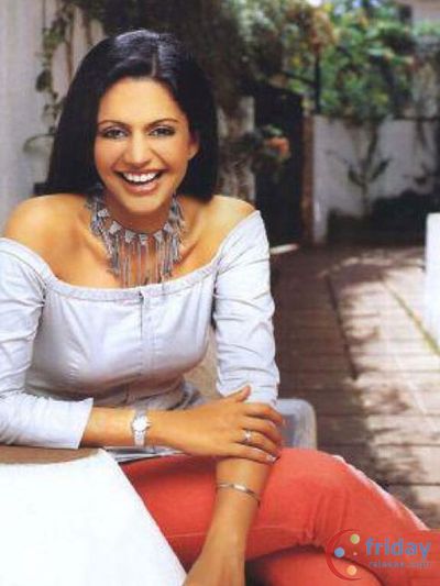 Mandira Bedi Photo