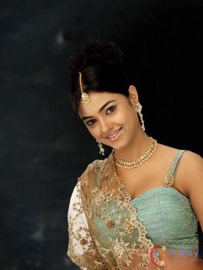 Meera Chopra Photo