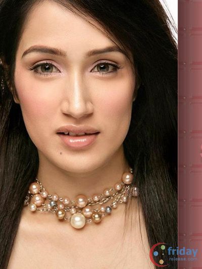 Sagarika Ghatge Photo