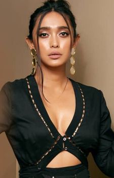 Sayani Gupta