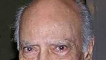 A. K. Hangal Died at 95; His Cremation Took Place Today