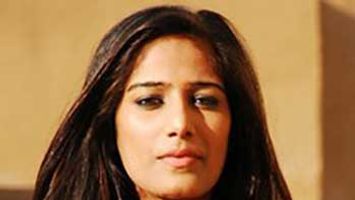 Die Hard Fan Of Poonam Pandey Given Role In 'Nasha'.