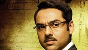 Filmmaker Dibakar Banerjee and Actor Abhay Deol Screen 'Shanghai' for IAS Officers