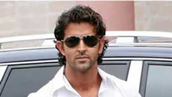 Hrithik Roshan's 80-Feet High Cutout Set Up at 'Krrish 3' Sets 