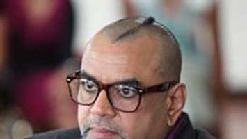 Paresh Rawal to Go Bald For Aditya Datt's 'TABLE NO.21'