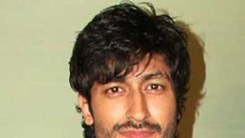 Vidyut delighted to play the lead