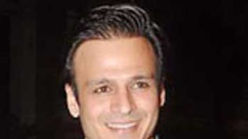 Vivek Oberoi Injures His Hand While Shooting For 'Jayanta Bhai Ki Luv Story'