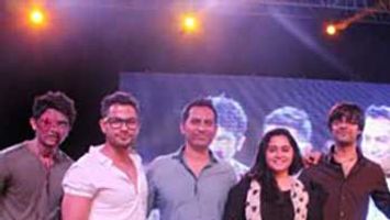 'Go Goa Gone' team promotes the movie on DY Patil Stadium